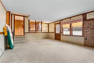 516 E Main St, Gnadenhutten, OH 44629 - Photo 18