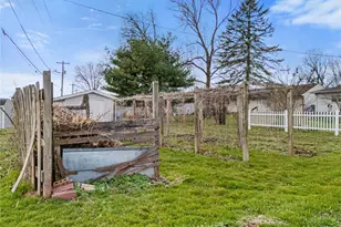 516 E Main St, Gnadenhutten, OH 44629 - Photo 30