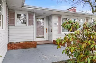 516 E Main St, Gnadenhutten, OH 44629 - Photo 4