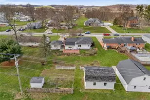 516 E Main St, Gnadenhutten, OH 44629 - Photo 40