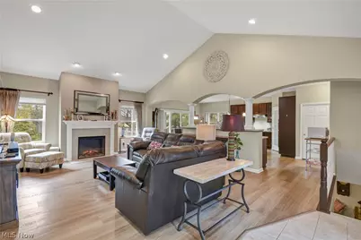 12218 Prospect Road, Strongsville, OH 44149 - Photo 6