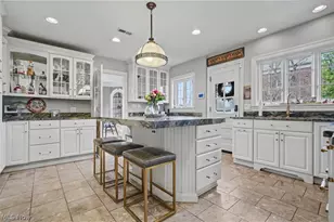 131 N Wheaton Rd, Akron, OH 44313 - Photo 28