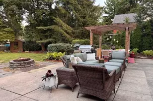 131 N Wheaton Rd, Akron, OH 44313 - Photo 50