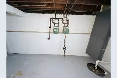 10112 Aetna Road, Loveland, OH 44105 - Photo 22