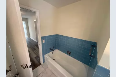 22350 S Woodland Road, Huber Heights, OH 44122 - Photo 22