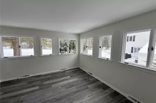 22350 S Woodland Rd, Huber Heights, OH 44122 - Photo 4