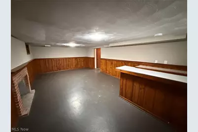 22350 S Woodland Road, Huber Heights, OH 44122 - Photo 28