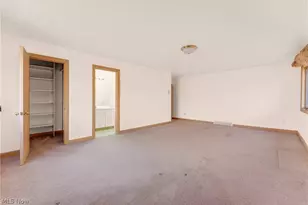 13015 Pearl Rd, Chardon, OH 44024 - Photo 32