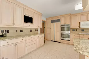 13015 Pearl Rd, Chardon, OH 44024 - Photo 8