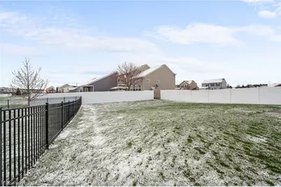 6935 Meadow Lakes Boulevard, North Ridgeville, OH 44039 - Photo 46