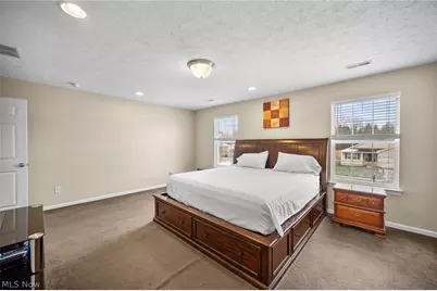 6935 Meadow Lakes Boulevard, North Ridgeville, OH 44039 - Photo 20