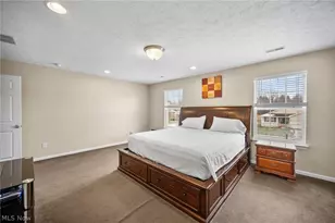 6935 Meadow Lakes Blvd, North Ridgeville, OH 44039 - Photo 20