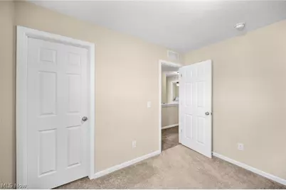 6935 Meadow Lakes Boulevard, North Ridgeville, OH 44039 - Photo 26