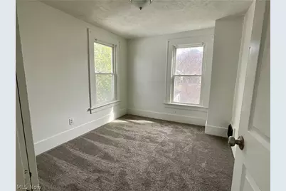 425 Spaulding Street, Akron, OH 44310 - Photo 12