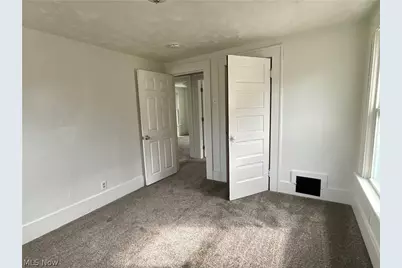 425 Spaulding Street, Akron, OH 44310 - Photo 8