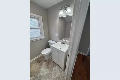 1570 Oakwood Avenue, Akron, OH 44301 - Photo 6