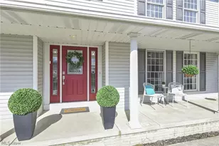 19726 Summer Pl Dr, Strongsville, OH 44149 - Photo 2