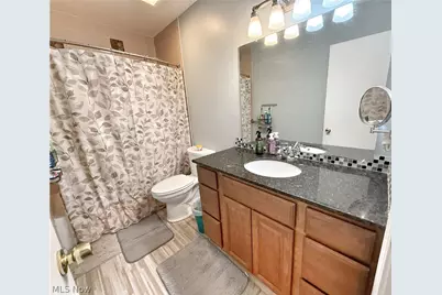 7031 Woodthrush Drive, Painesville Twp, OH 44077 - Photo 12