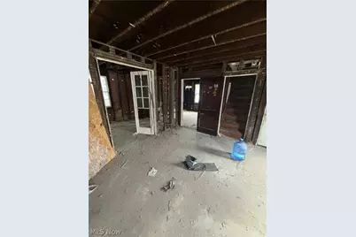 3520 Siam Avenue, Loveland, OH 44113 - Photo 6