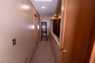 444 Sunshine Ave, Youngstown, OH 44505 - Photo 32