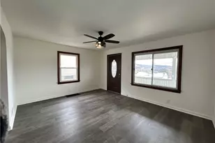 121 Parr Ave, Mingo Junction, OH 43938 - Photo 8