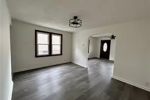 121 Parr Ave, Mingo Junction, OH 43938 - Photo 6