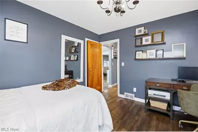 2427 Wadsworth Road, Norton, OH 44203 - Photo 16