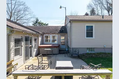 2427 Wadsworth Road, Norton, OH 44203 - Photo 30