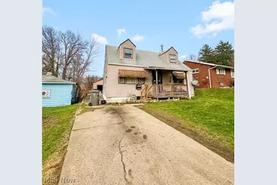 452 W Earle Avenue, Youngstown, OH 44511 - Photo 2