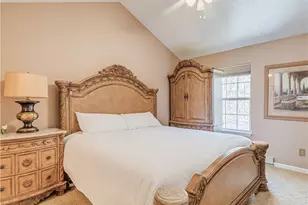 66 Falling Water Cir, Munroe Falls, OH 44262 - Photo 16