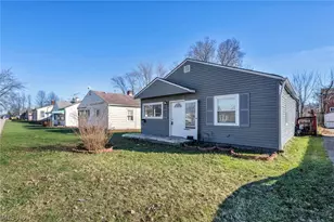 12309 Brookfield Ave, Loveland, OH 44135 - Photo 2