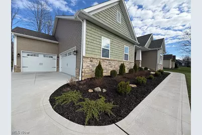 4858 Ashmont Avenue SW, Canton, OH 44706 - Photo 2