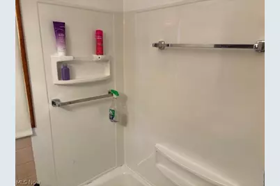 1407 Gypsy Lane, Niles, OH 44446 - Photo 18