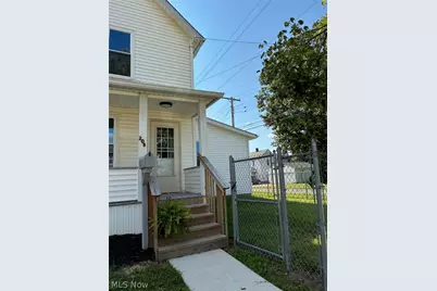 208 S 15th Street, Sebring, OH 44672 - Photo 2