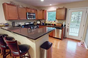 1454 E 105th St, Loveland, OH 44106 - Photo 8