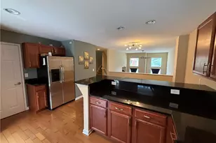 1454 E 105th St, Loveland, OH 44106 - Photo 6