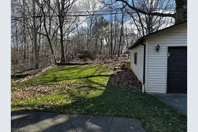 983 E 179 Street, Loveland, OH 44119 - Photo 6