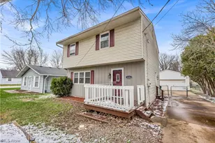 5498 Broad Blvd, North Ridgeville, OH 44039 - Photo 2