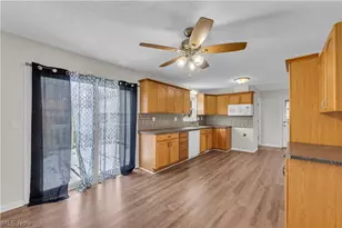 5498 Broad Blvd, North Ridgeville, OH 44039 - Photo 14