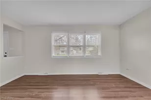 5498 Broad Blvd, North Ridgeville, OH 44039 - Photo 6