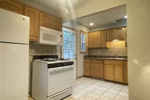 442 Clearview Dr, Euclid, OH 44123 - Photo 10