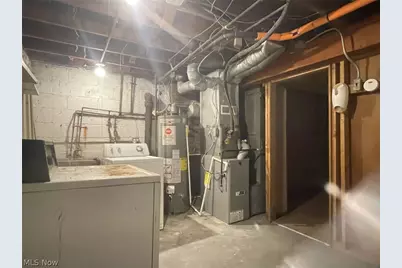 442 Clearview Drive #U9, Euclid, OH 44123 - Photo 2