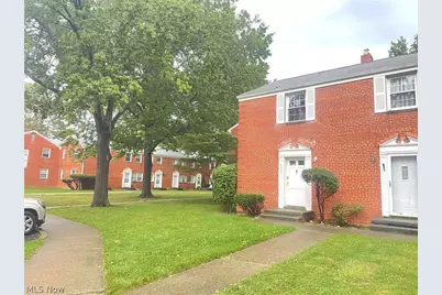 442 Clearview Drive #U9, Euclid, OH 44123 - Photo 1