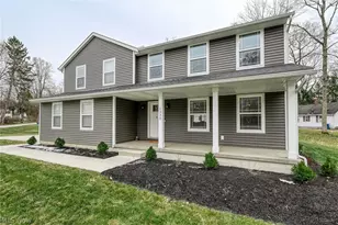 1330 Chelton Dr, Kent, OH 44240 - Photo 2