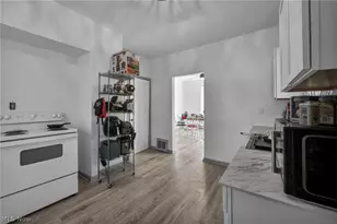 10803 Grantwood Ave, Loveland, OH 44108 - Photo 22