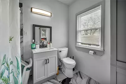 10803 Grantwood Avenue, Loveland, OH 44108 - Photo 8