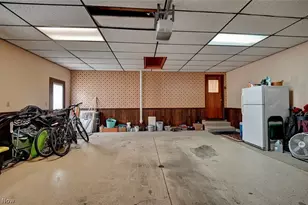 401 E 18th St, Dover, OH 44622 - Photo 36