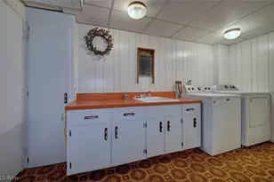 401 E 18th St, Dover, OH 44622 - Photo 34