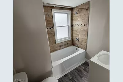 16902 Langly Avenue, Loveland, OH 44128 - Photo 18