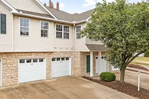 5200 Heather Field Cir, Parma, OH 44134 - Photo 4